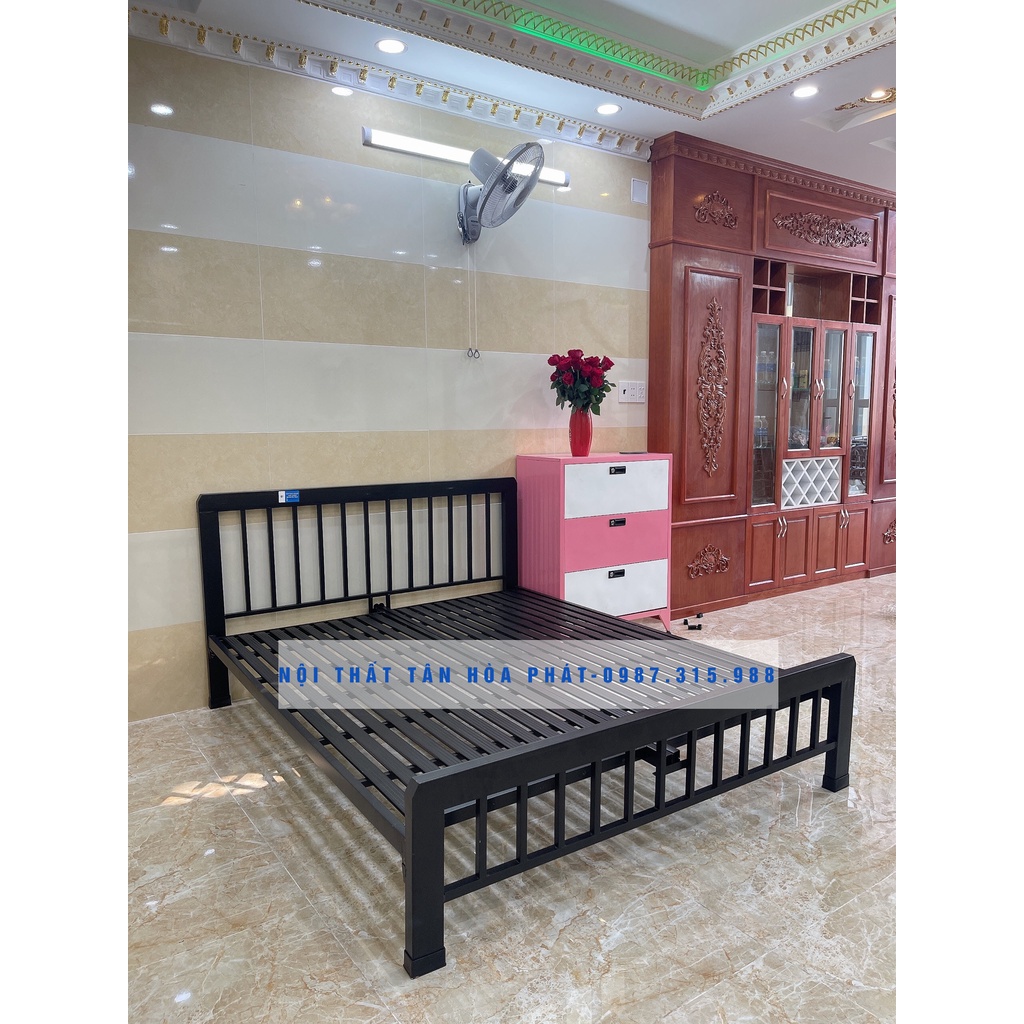 Giường sắt mỹ nghệ Tân Hóa Phát cao cấp nhiều kích thước từ 1m đến 1m8 dài 2m