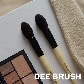 BOBBI BROWN POWDER ( CỌ PHỦ PHẤN )