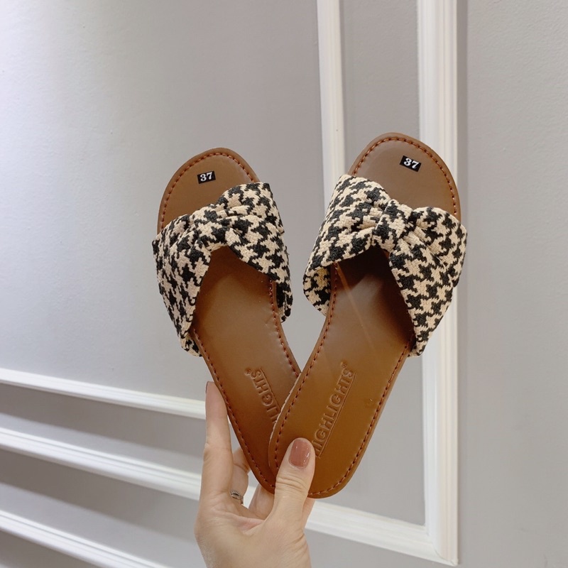 ❄️HÀNG CÓ SẴN .DÉP LÊ NƠ XINH