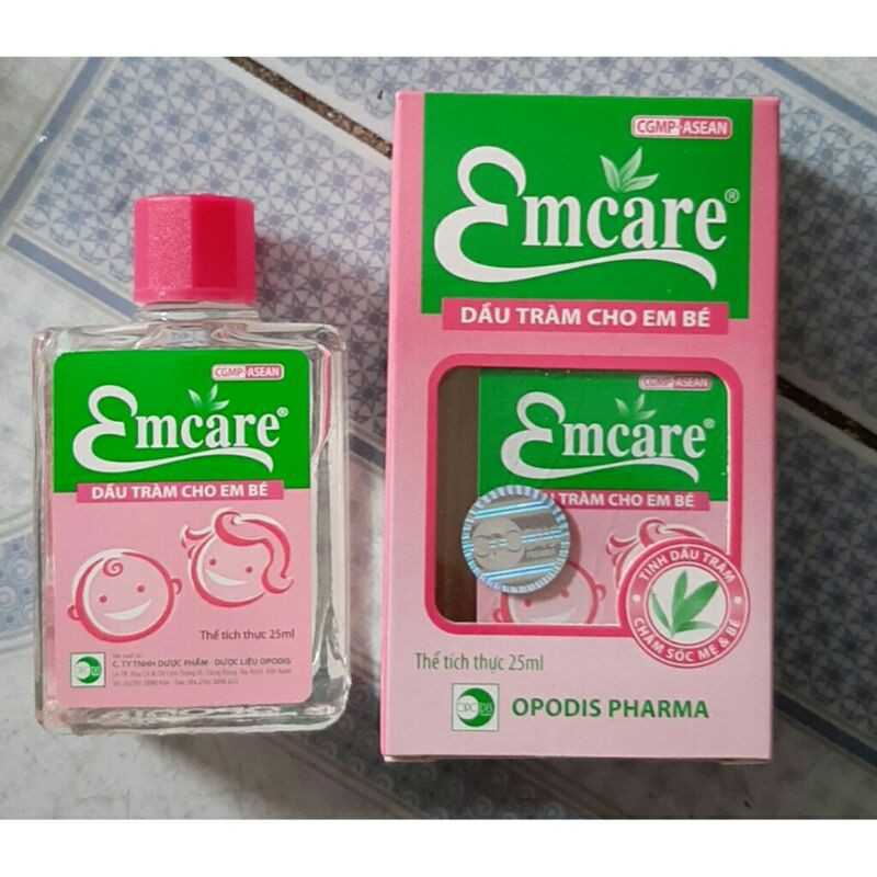 DẦU TRÀM EM BÉ EMCARE Chai 25ml