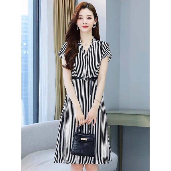 Đầm xoè cổ trụ tay ngắn sọc đen trắng Lh0917399527