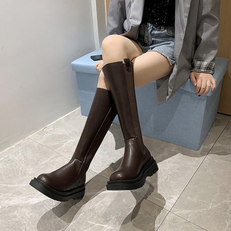 Giày boot cổ cao mũi tròn phối khóa kéo cá tính thời trang dễ phối đồ | BigBuy360 - bigbuy360.vn