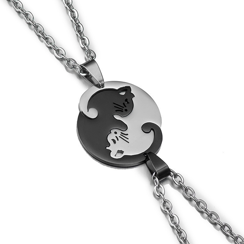 Set 2 Vòng cổ Thép Titan Mặt Hình Mèo Trắng Đen Cho Cặp Đôi