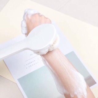 Cọ lưng Muji Nhật thần thánh