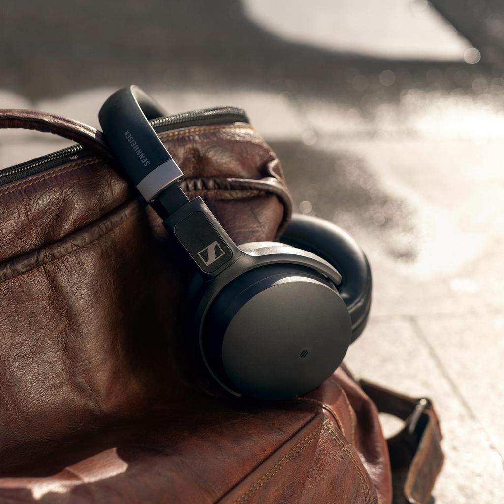 Tai nghe chụp tai Bluetooth Sennheiser HD 450BT SEBT4 - Hàng chính hãng