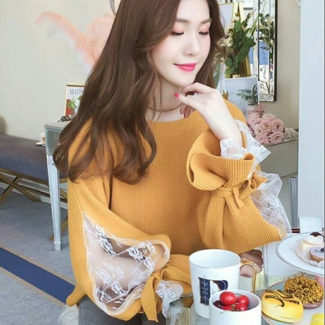 Áo len pha ren tay