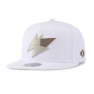 Nón snapback fittop non-000 trắng