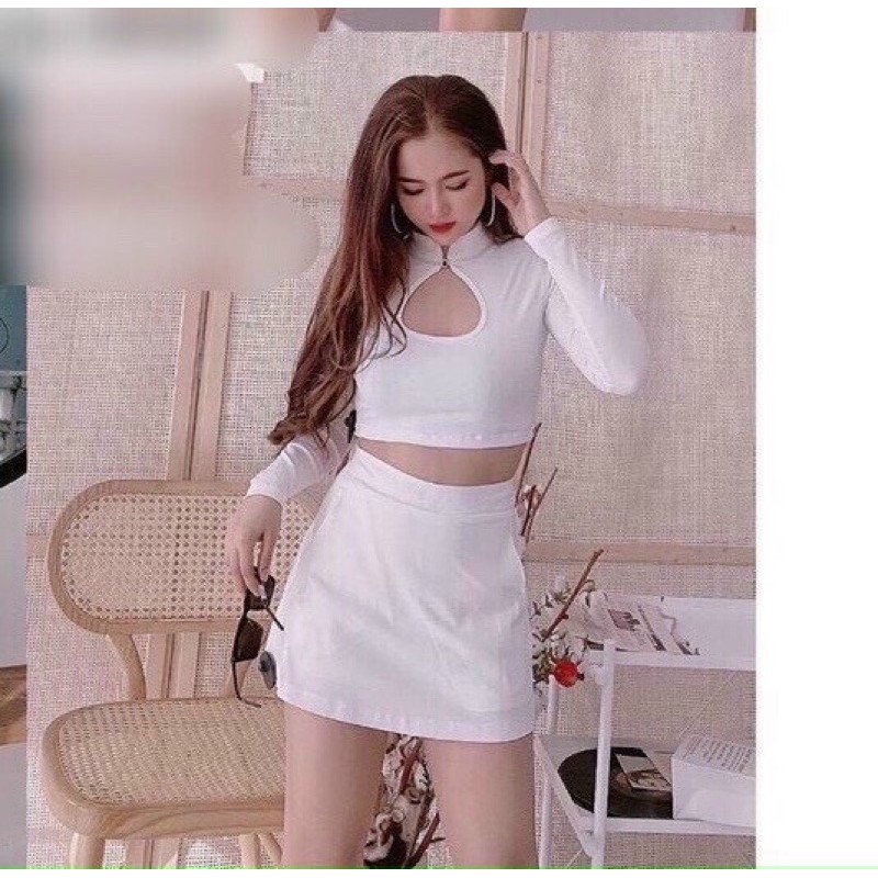 Áo croptop cổ tàu
