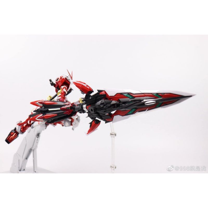 Mô hình Gundam lắp ráp Astray Red Frame Kai + Flight Unit