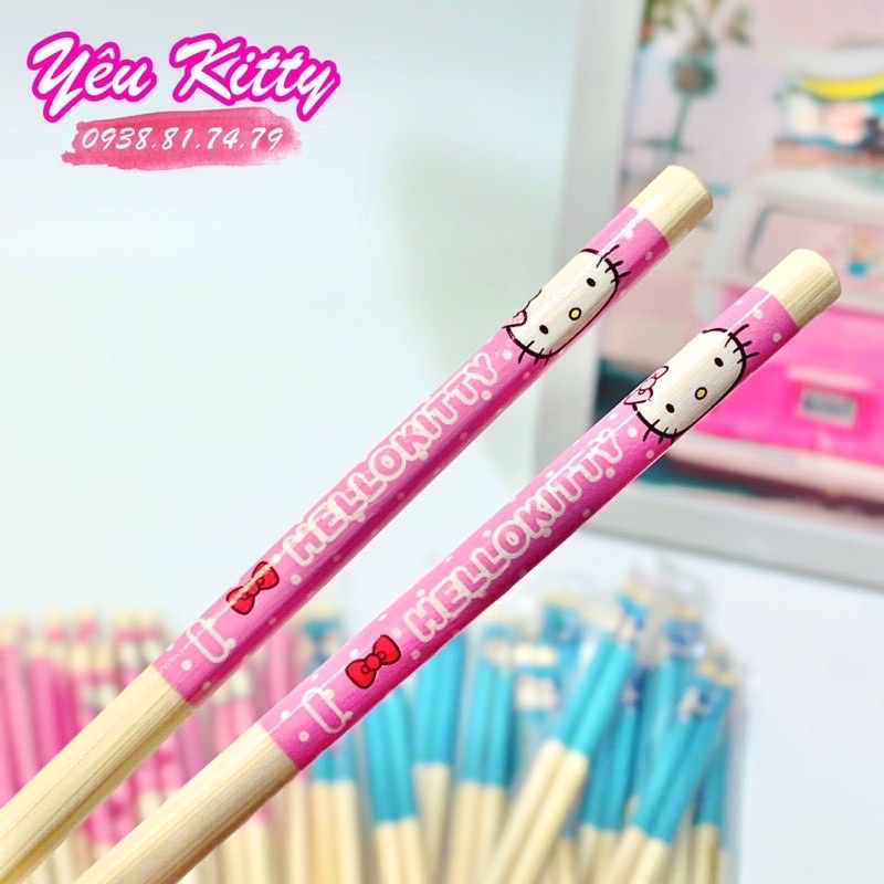 ĐŨA TRE HELLO KITTY DORAEMON (1 ĐÔI)