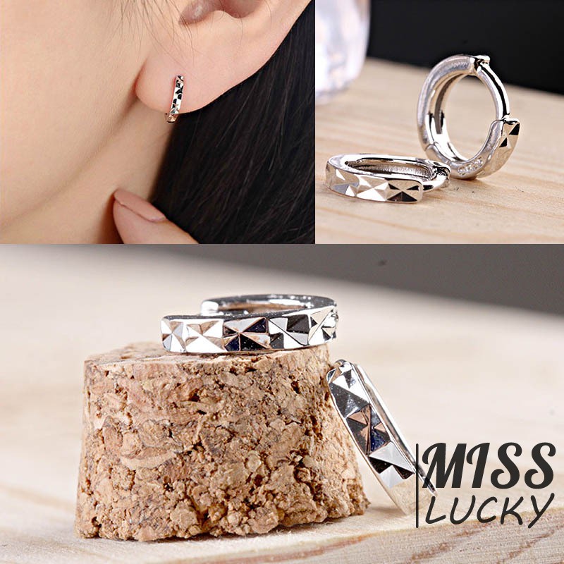 Khuyên tai nữ trang dáng dài tạo hình độc đáo