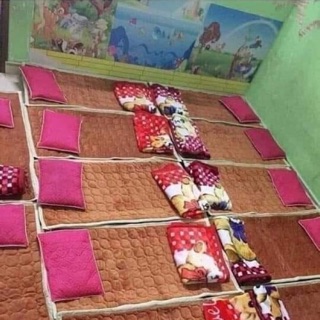 Thảm nằm giường lưới cho bé mầm non