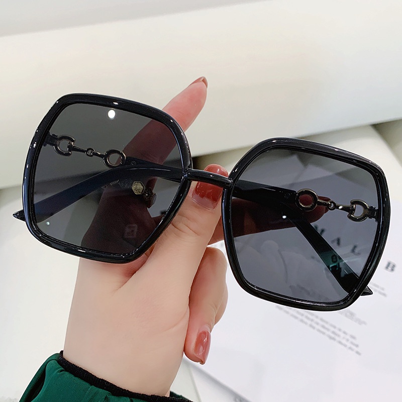 Kính Mát Thời Trang Hàn Quốc Gọng To Bằng Kim Loại 2022