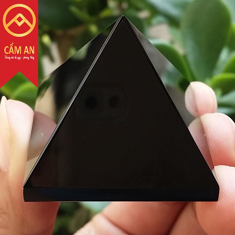 Khối Kim Tự Tháp Chất Liệu Đá Tự Nhiên