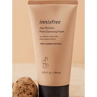 Sửa Rửa Măt Bùn Khoáng Tro Núi Lửa Innisfree