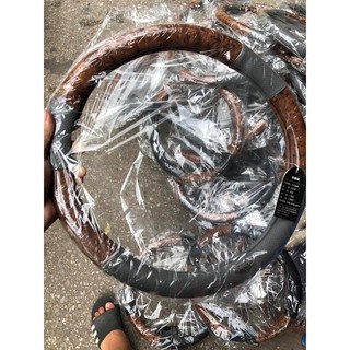 Bọc vô lăng vân gỗ cao cấp