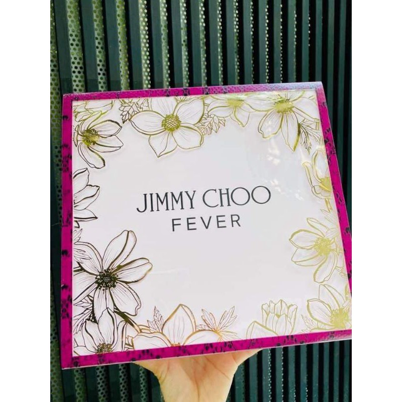 Nước hoa nữ Jimmy Choo Fever mua 1 được 3 quá là hời luôn