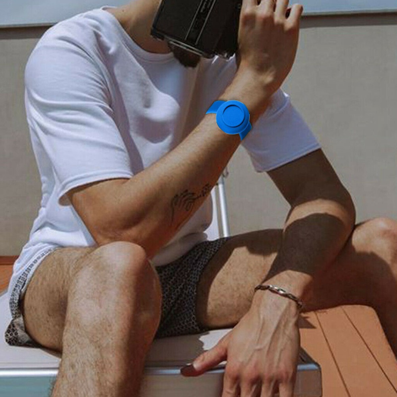 Vòng đeo tay silicone đựng nước rửa tay | BigBuy360 - bigbuy360.vn