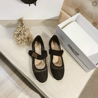 Dior bệt màu đen