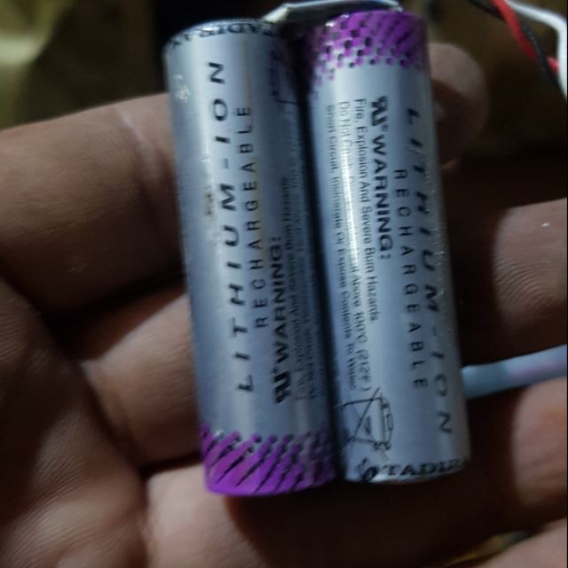 10 Pin lithium 0.4ah