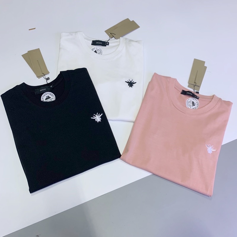 Áo Phông trơn hoạ tiết thêu ong ở trước ngực 3651