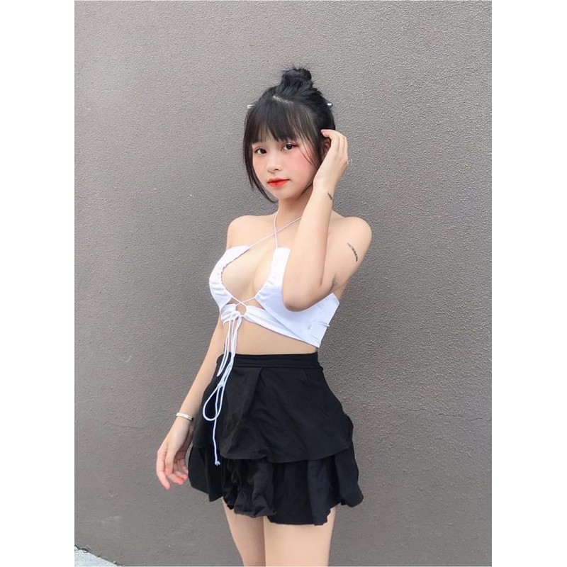 Áo croptop hở ngực