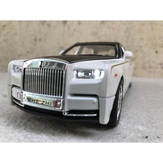 Mô hình xe ô tô Rolls-Royce Phantom 2020 1:24