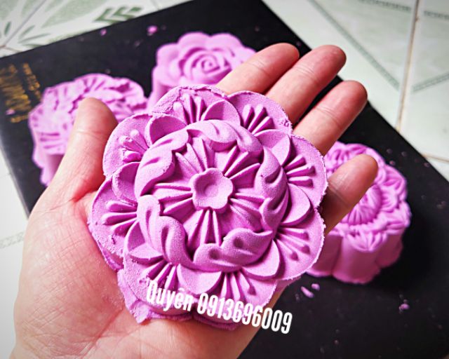 Khuôn trung thu lò xo 2020 HOA HỒNG 4 mặt 1 nhấn size 125g, 150g