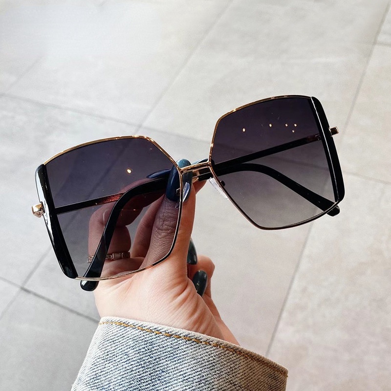 Kính Mát Nhiều Màu Sắc Chống Bức Xạ