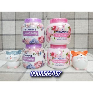 Kem dưỡng vitamin e hương nước hoa thơm mát thái lan 200ml