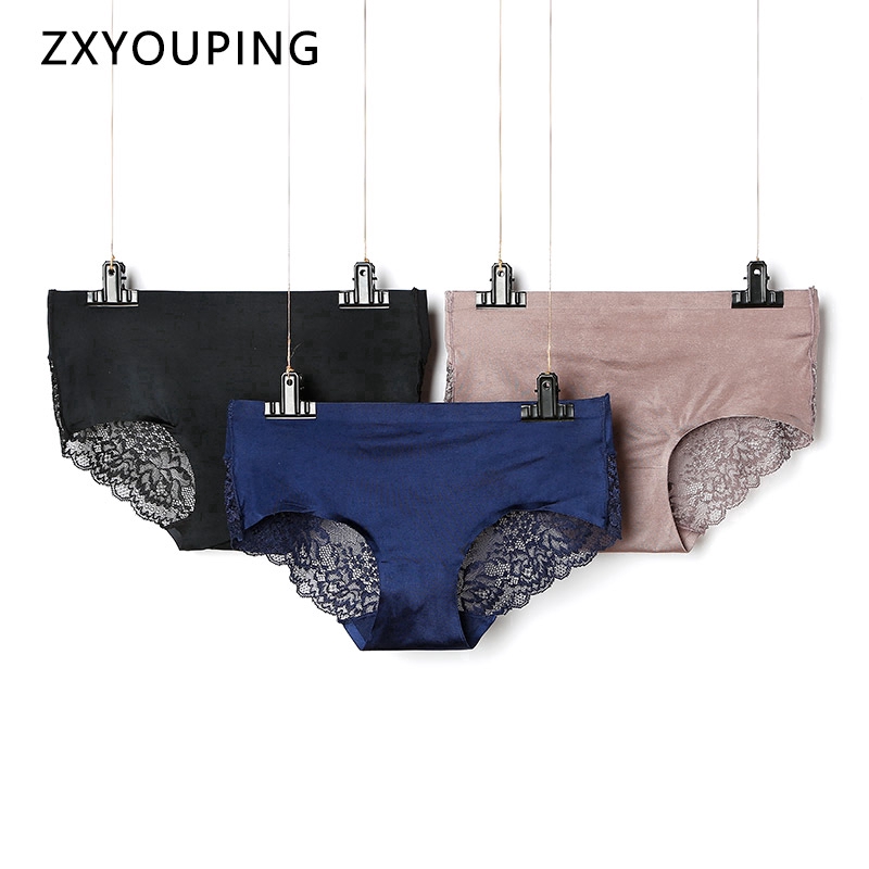 Set 3 Quần Lót Viền Ren Gợi Cảm Thời Trang Cho Phụ Nữ