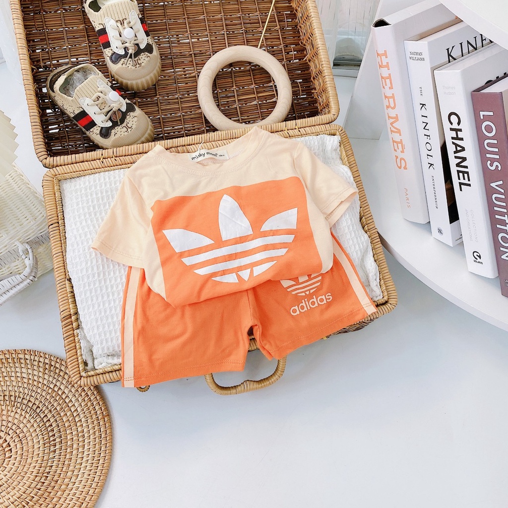 Bộ Thun Lạnh Minky Mom Họa Tiết Thể Thao Adidas Khỏe Khoắn Năng Động
