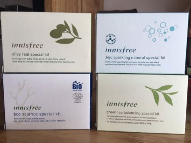Bộ Kit Innisfree Green Tea Balancing Special ( chính hãng )