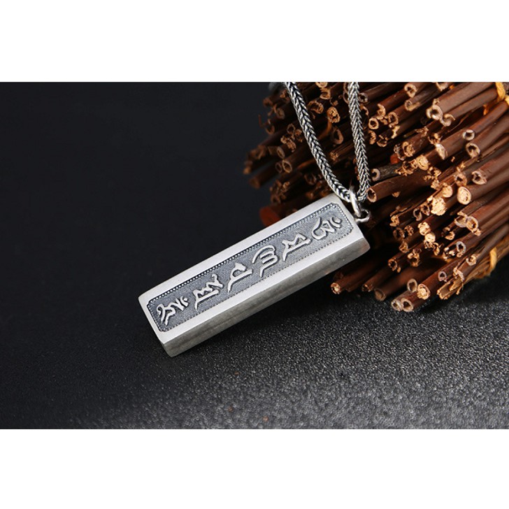 Mặt Dây Chuyền Om Mani Padme Hum - DC457