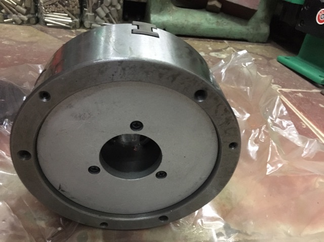 Mâm cặp 3 chấu tự định tâm K11-200, đầu kẹp máy tiện, đầu chấu 2 tấc