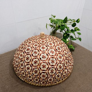 Chao đèn mây tre dáng lồng bàn