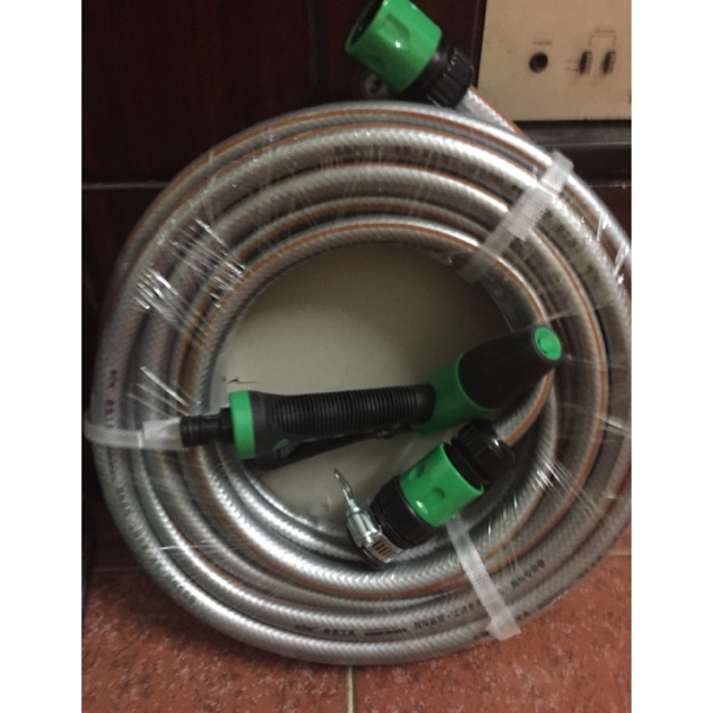 Bộ vòi tưới nước rửa xe nhập khẩu