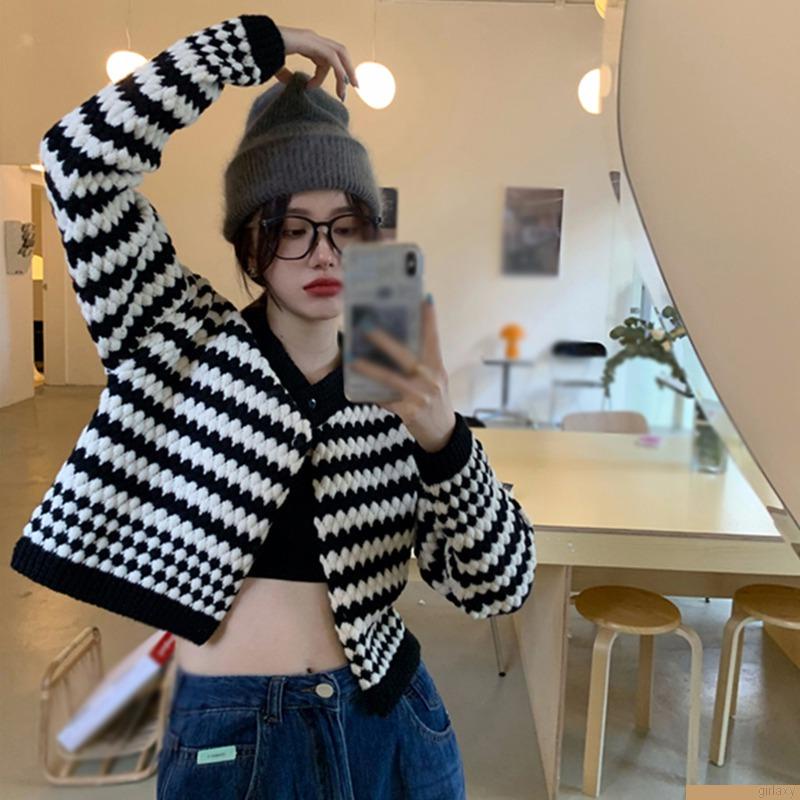 Áo khoác cardigan dệt kim cổ tròn dáng rộng họa tiết kẻ sọc phong cách Hàn Quốc cho nữ