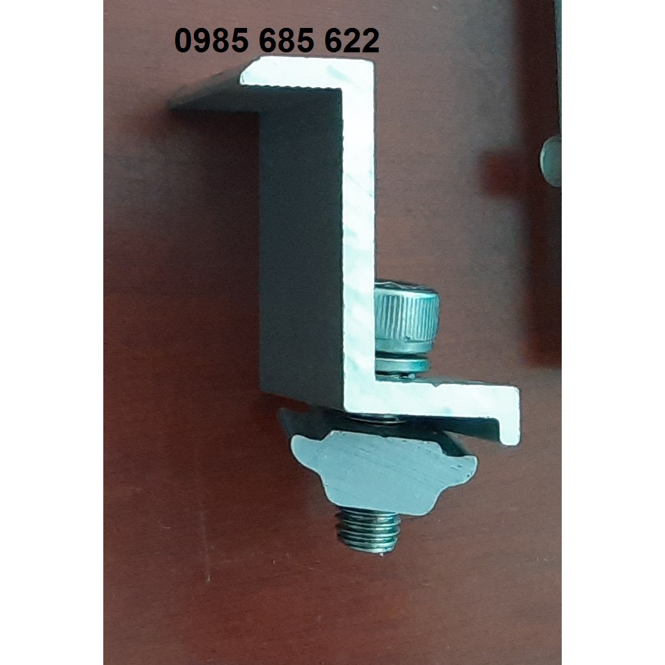 Trọn bộ Kẹp biên tấm pin mặt trời ( bộ hoàn chỉnh )