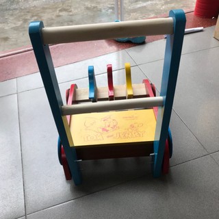 Xe tập đi con gà