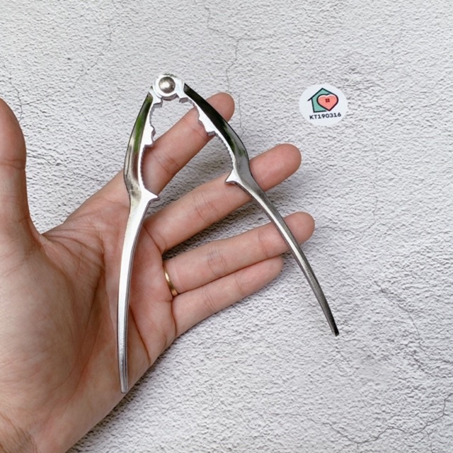 Dụng Cụ Kẹp Càng Cua Càng Ghẹ Và Các Hạt Khô Tiện Ích