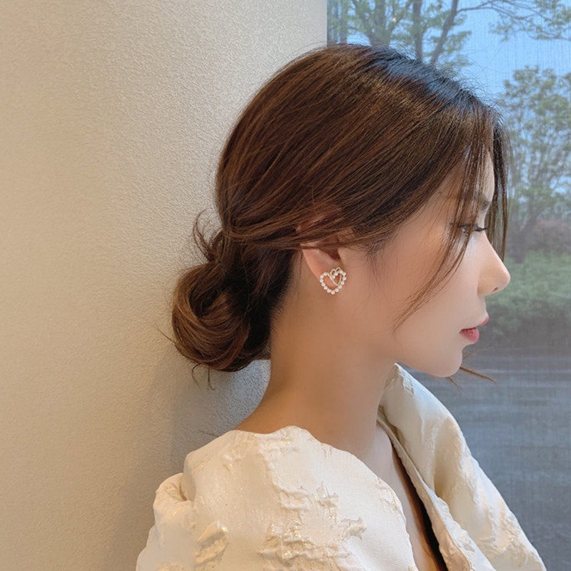 Đôi Bông Tai Hình Trái Tim Thời Trang Cho Nữ