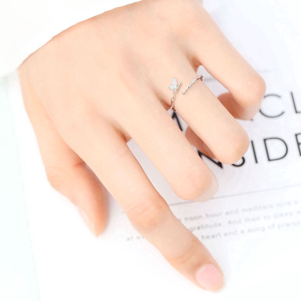 Nhẫn Đốt Tre Mạ Bạc Thiết Kế Chiếc Lá Khảm Đá Tinh Tế Cho Nữ