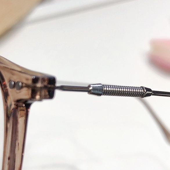 Mắt Kính Chống Bức Xạ Và Ánh Sáng Xanh Dành Cho Nam Và Nữ