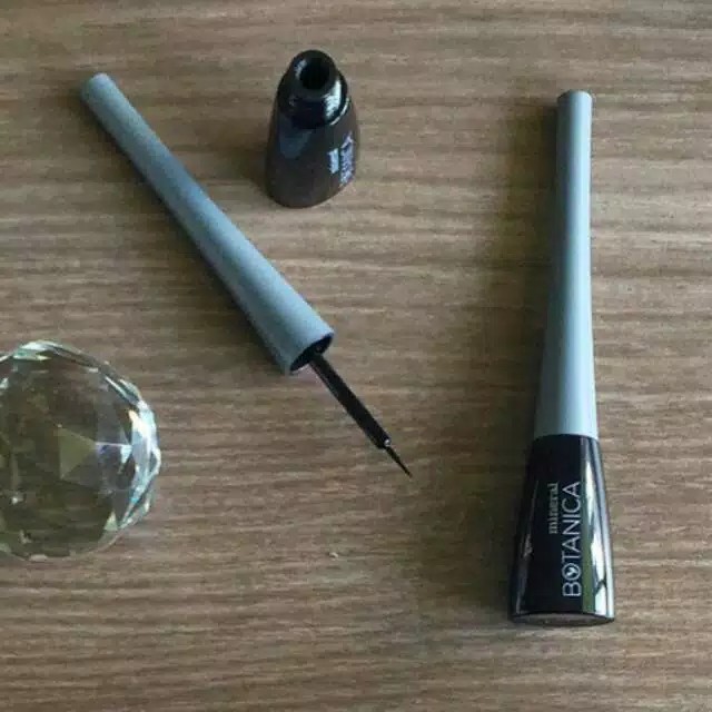 (Hàng Mới Về) Bút Kẻ Mắt Dạng Lỏng Chính Hãng