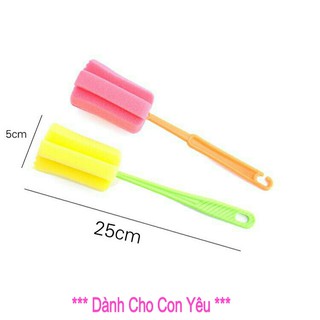 Cọ rửa cốc chén bình sữa