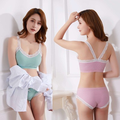 Bộ quần áo viền ren | BigBuy360 - bigbuy360.vn