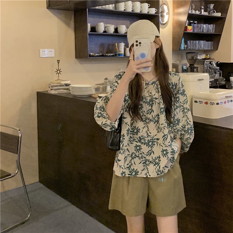 Bộ Đồ 156869Set Áo Sơ Mi Hoa Và Quần Short Phong Cách Retro