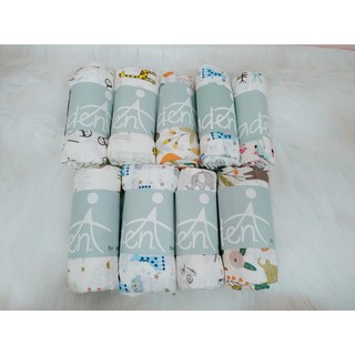 Khăn xô tắm aden cho bé