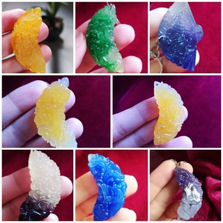 Vòng tay/Móc khóa hình ngọc bội